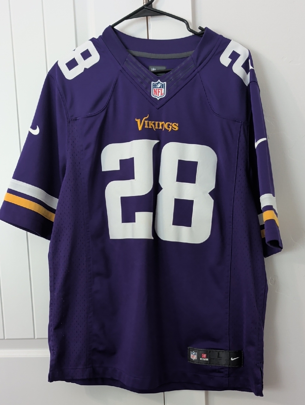 Nike Minnesota Vikings Adrian Peterson On-Field Jersey — Size L